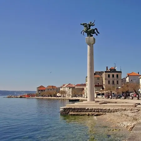 4483-2 For 6 Pers In Kastel Kambelovac Apartment Kastela